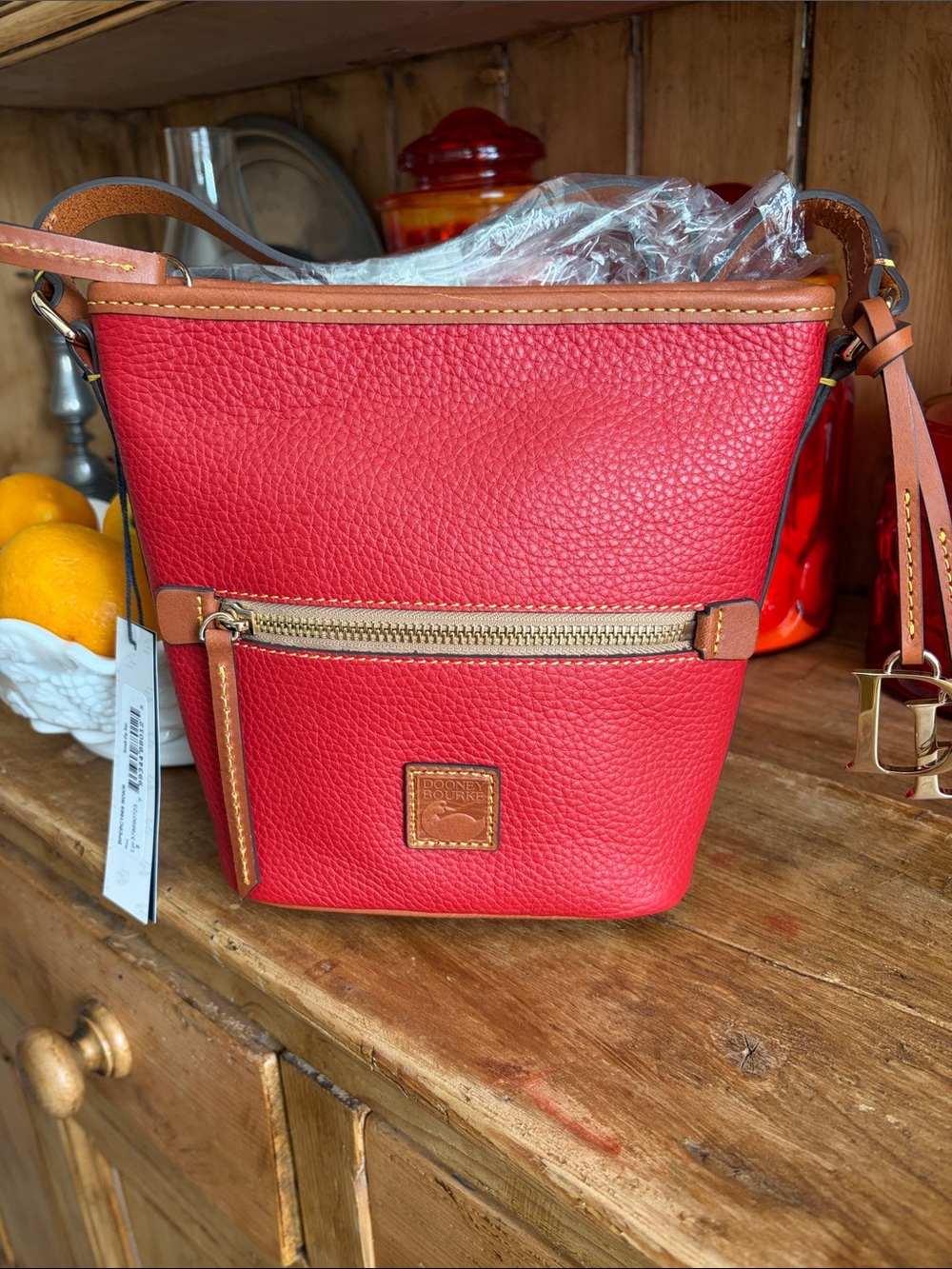 NWT - Dooney & Bourke Red and Tan Crossbody Bag - Small Zip Sac